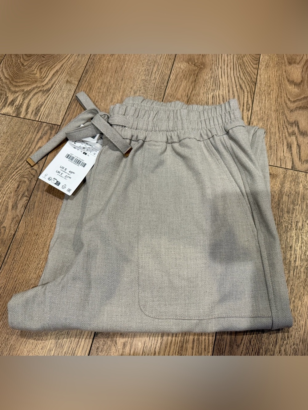 Zara Jogger Pants with elastic cuffs (L)